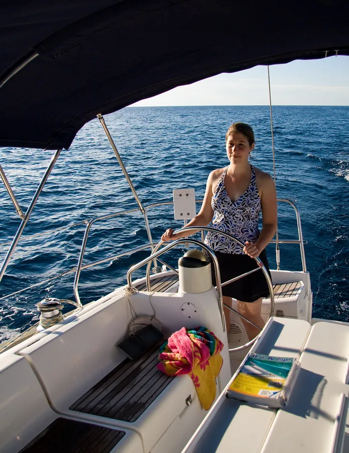 Denise, Captain